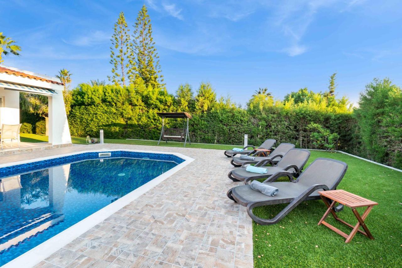 Bungalow Casa Bella By Ezoria Villas Korall-öböl Kültér fotó